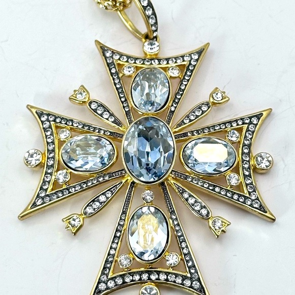 Crystal Cross Baroque Style Statement Multi Stone Embellishment by Akkad Jewelry - Picture 1 of 13